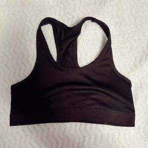 Cutest open back workout bra from Fabletics